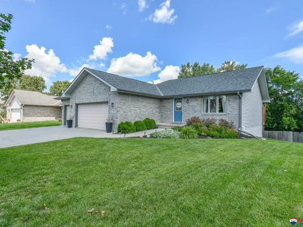 2246 N 82nd St, Lincoln, NE 68505