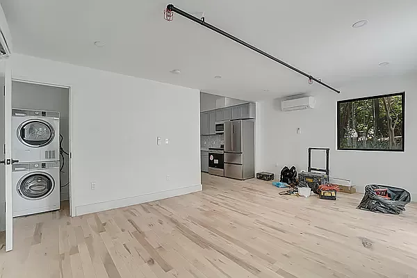 Rented by True Real Estate Group | media 8