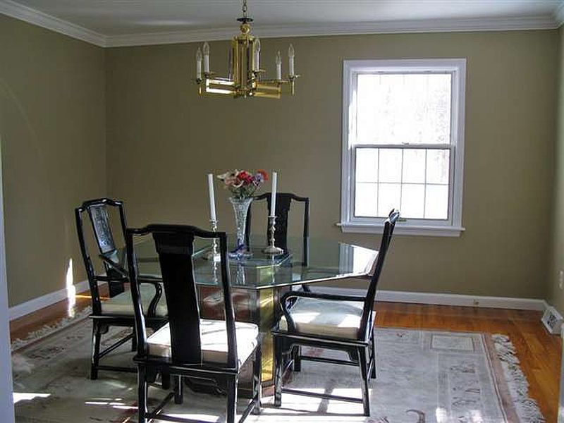 5th image of 10 MOMROW Terrace
