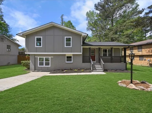 140 Buckhurst Way S, Atlanta, GA 30349