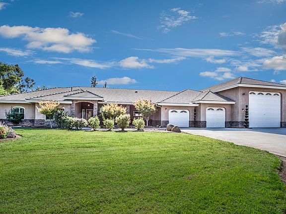 2nd image of 37862 Rosemead Dr