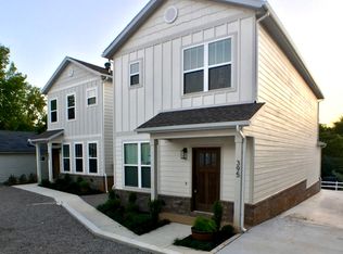 403 S Hill Ave #403, Fayetteville, AR 72701