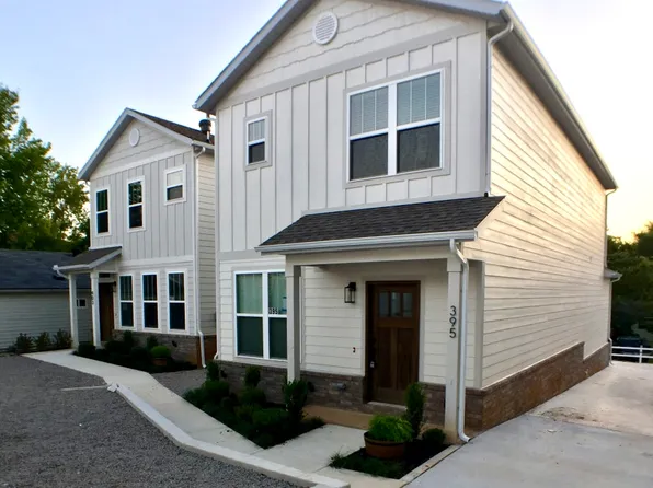 393 S Hill Ave, Fayetteville, AR 72701