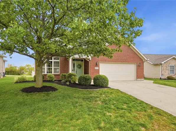 653 Willow Point Ct, Troy, OH 45373