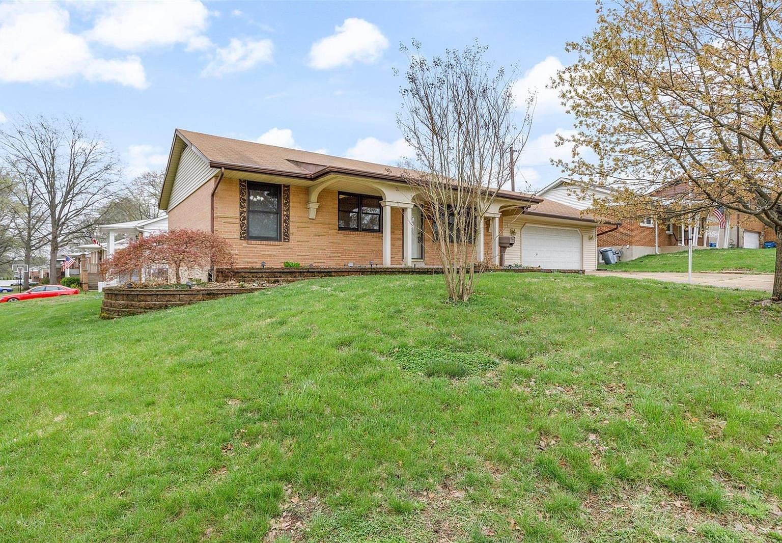 9744 Radio Dr, Saint Louis, MO 63123 Zillow