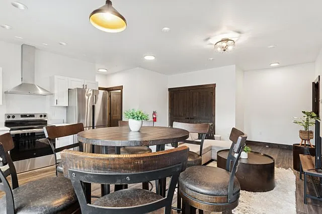 1840 Baker Ave #302 — Photo 11