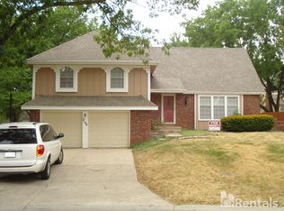 9138 Antioch Rd, Overland Park, KS 66212