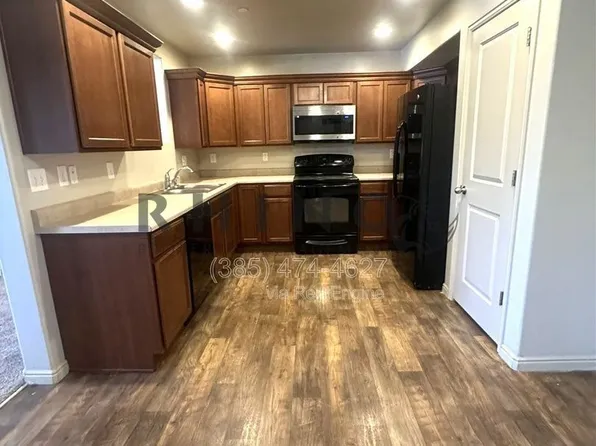 6941 S Village River Ln APT I-03, Midvale, UT 84047