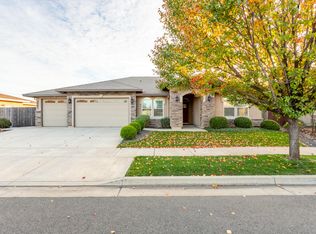 3241 Lemurian Rd, Redding, CA 96002