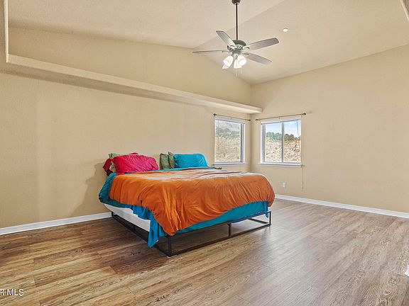 5th image of 5916 Los Pueblos Dr