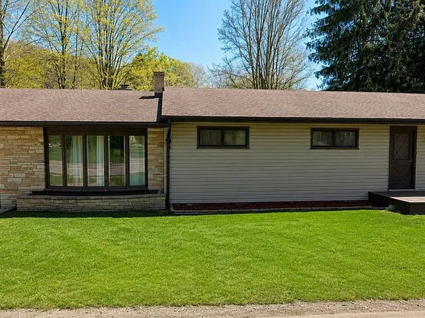 1193 Whistler Rd, Hooversville, PA 15936