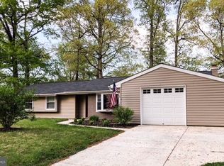 4002 Brewster Ln, Waldorf, MD 20601