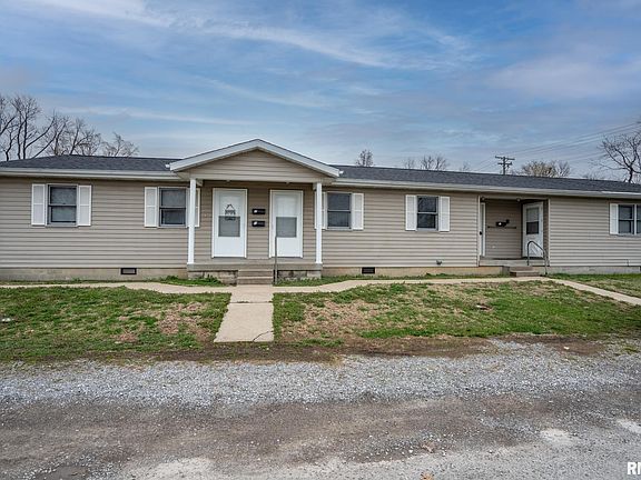 2nd image of 310 W 9th St