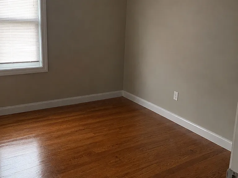 106 Irving St #2 — Photo 5