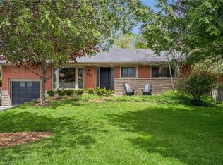 291 Strathcona Dr, Burlington, ON L7L 2C9