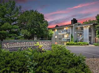 695 Manhattan Dr APT 19, Boulder, CO 80303