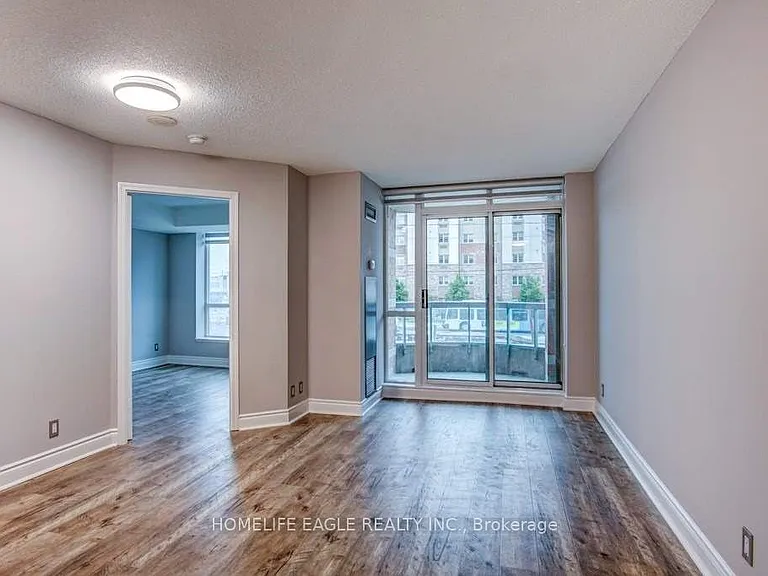 745 New Westminster Dr #204 — Photo 12