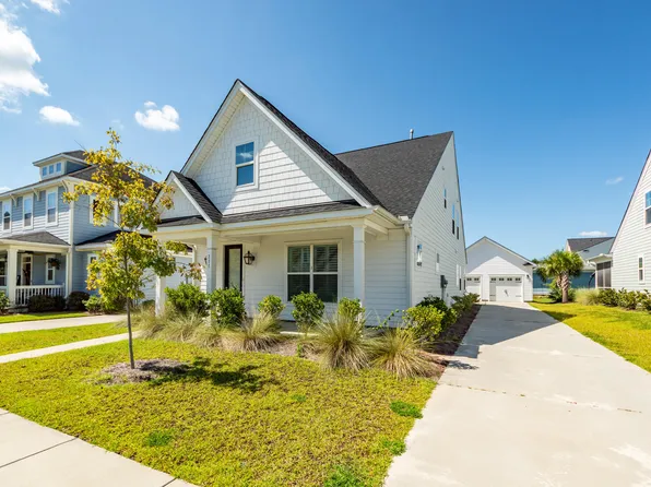 111 Hewitt St, Summerville, SC 29486