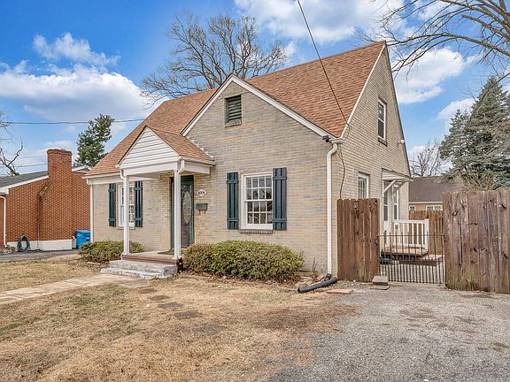 3rd image of 4004 Greenlawn Ave NW