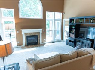 75 Blackford Dr, Springboro, OH 45066