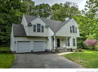 127 Rocky Top Rd, Hamden, CT 06514