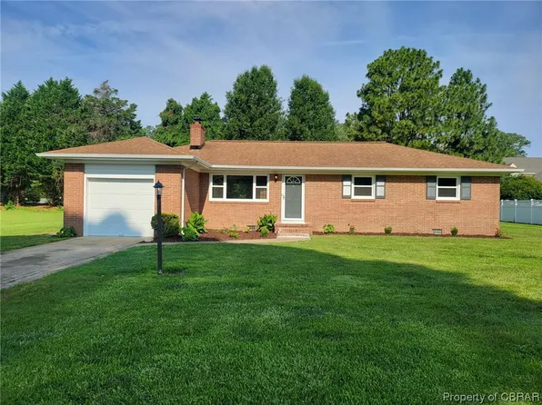 104 Crandol Dr, Yorktown, VA 23693