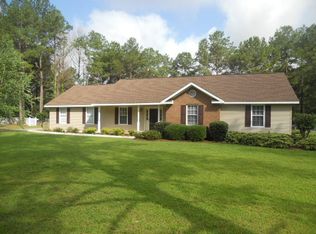 209 Barfield Dr, Dublin, GA 31021