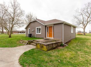 2777 Hoyt St, Niles, MI 49120