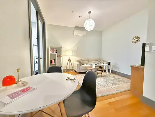 Rented by Doorway NYC, LLC | media 10