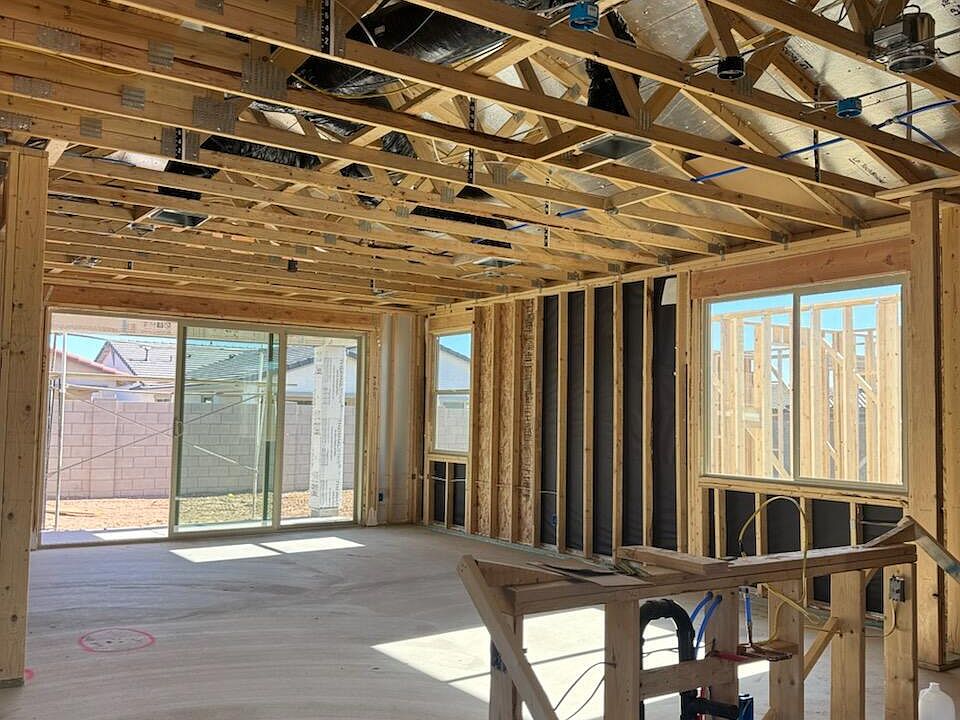 2nd image of 1385 S 216TH Avenue