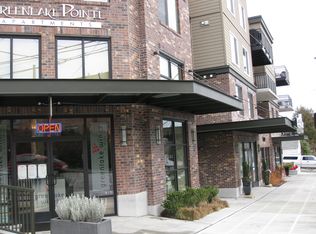 1400 N 80th St APT 201, Seattle, WA 98103