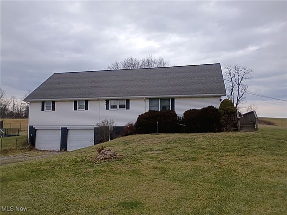 3rd image of 608 Township Road 15