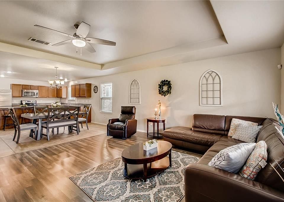 1st image of 1504 Willoughby Way