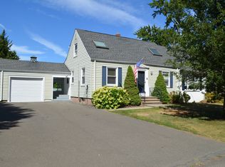 35 Belvedere Rd, North Haven, CT 06473