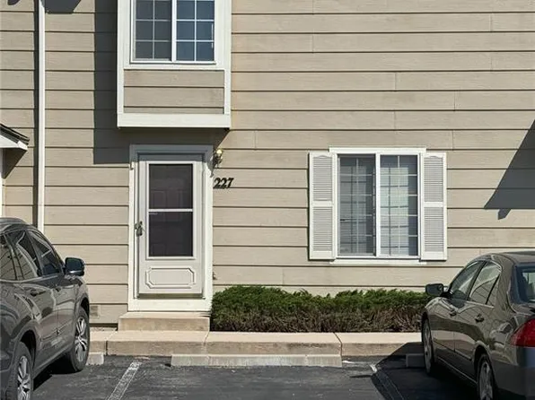 227 Ellers Grv, Colorado Springs, CO 80916