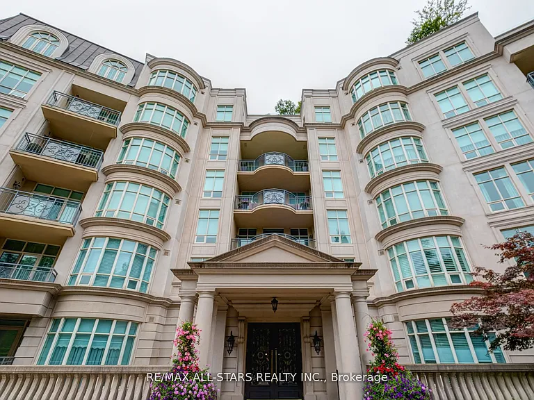 7071 Bayview Ave #211 — Photo 1