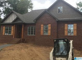 220 Shore Front Ln, Chelsea, AL 35043