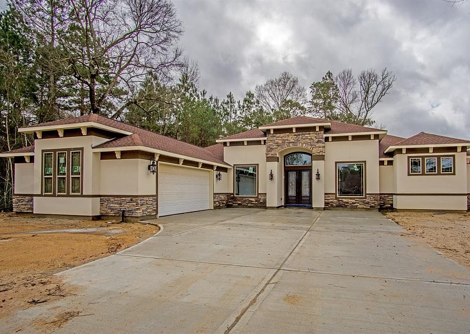 1st image of 19570 Desna Dr