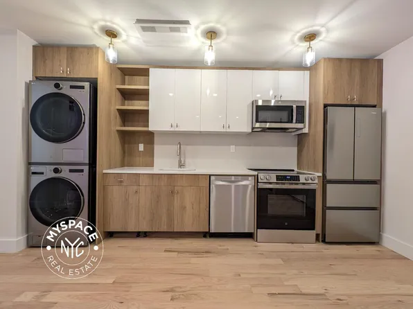 376 Montgomery St, Brooklyn, NY