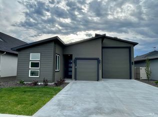 4586 S Selatir Way, Meridian, ID 83642