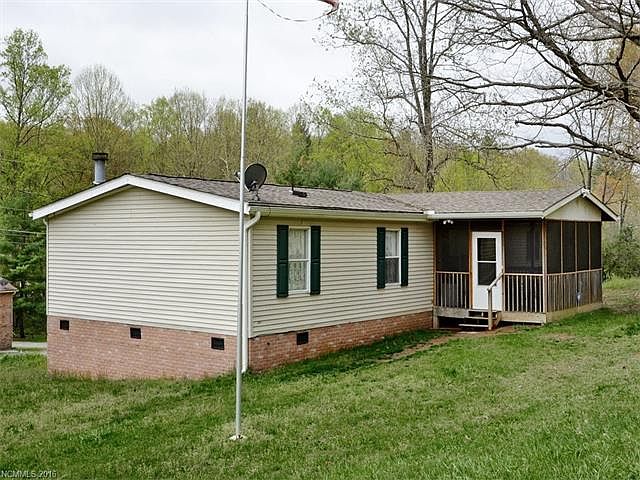 1st image of 33 Sandy Hill Ln