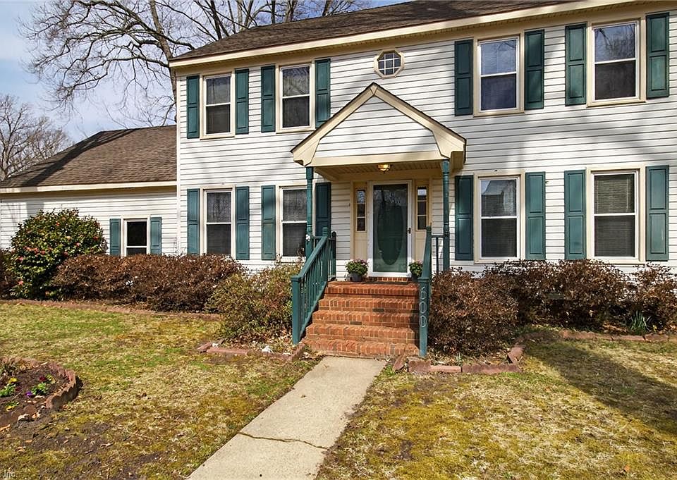 1st image of 600 Gloria Dr