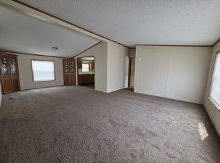 Pineview Estates, Flint, MI 48506