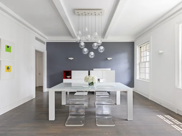 863 Park Avenue image 4 of 14