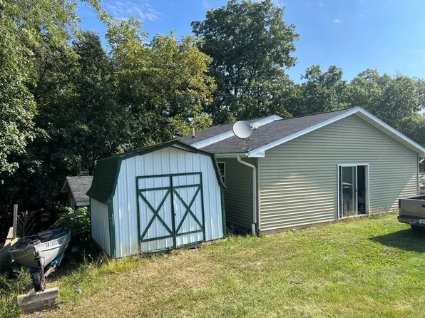 21000 N Blazing Star Ct, Unionville, MO 63565