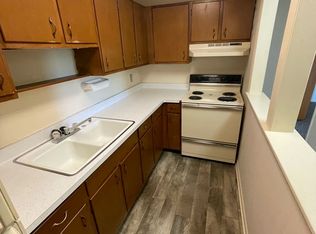 1161 W Carriage Dr #9, Whitewater, WI 53190