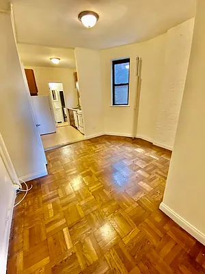 Rented by Douglas Elliman | media 18