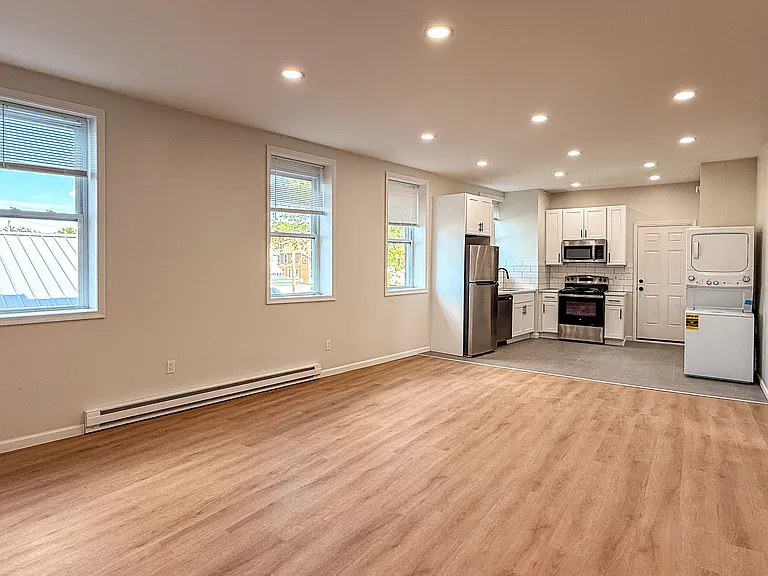 296 Wyoming Ave #2A — Photo 11