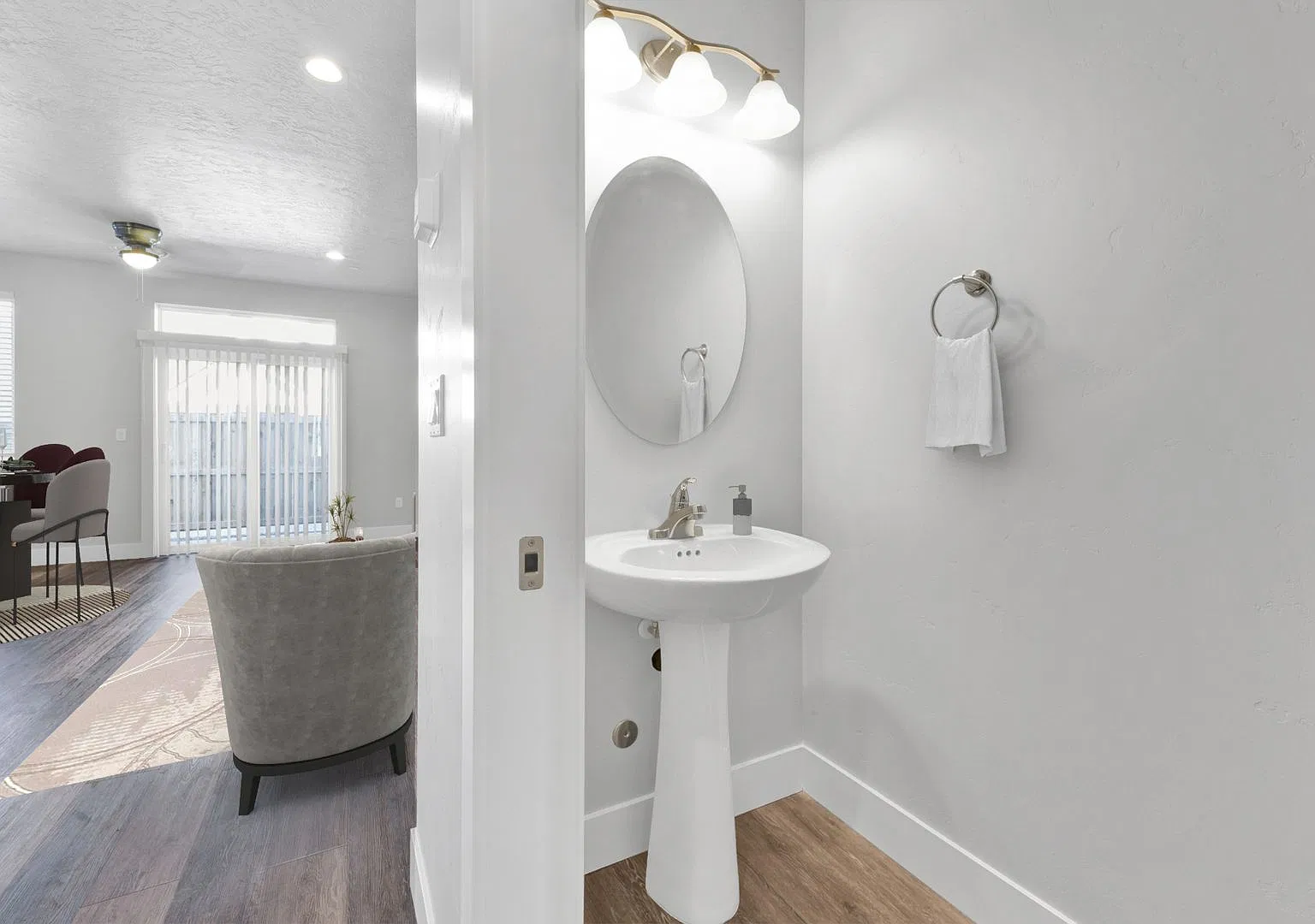 Walnut Creek Townhomes — Photo 3