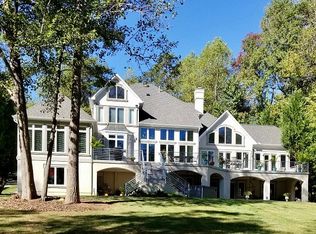 1444 Ridgemere Ln, Winston Salem, NC 27106